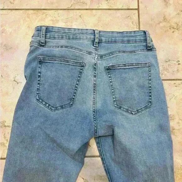 Cotton On Mid Cropped Skinny Jeans, Light Wash, Denim, Distressed, High Rise - Picture 3 of 3